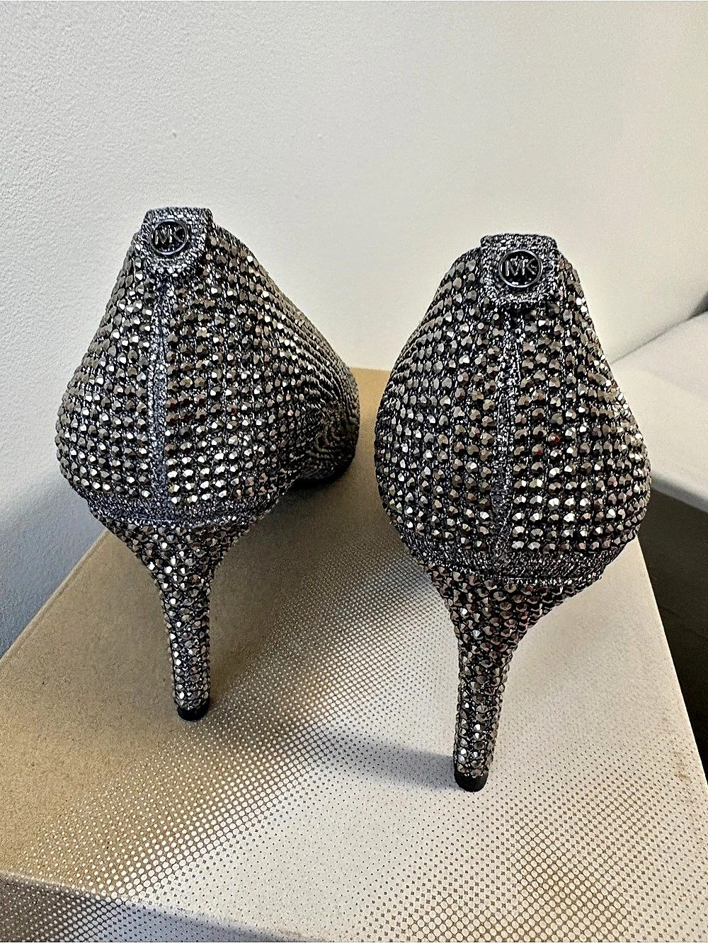 Michael Kors Dorothy Flex Pump Crystal-Embellished Pointed-Toe Pumps Like New